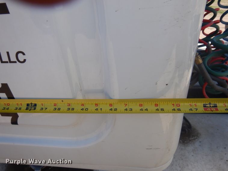 image for item DM5249 2014 Freightliner Cascadia  semi truck