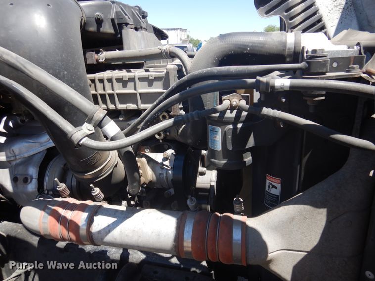 image for item DM5249 2014 Freightliner Cascadia  semi truck