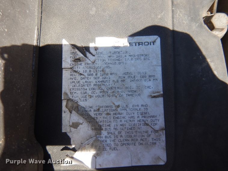 image for item DM5249 2014 Freightliner Cascadia  semi truck