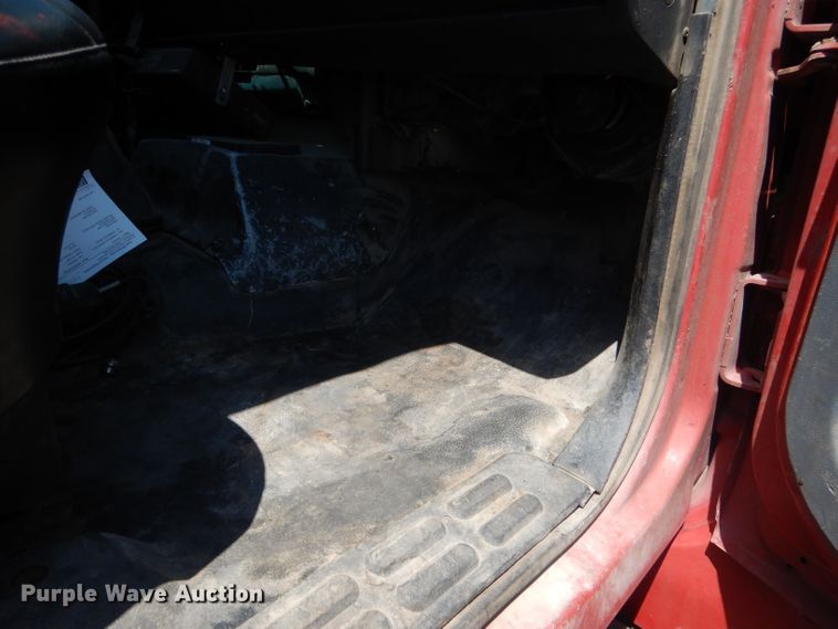 image for item FI9057 1991 Chevrolet Kodiak C6500  truck cab and chassis