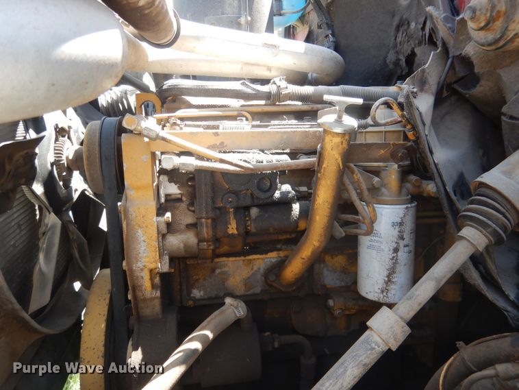 image for item FI9057 1991 Chevrolet Kodiak C6500  truck cab and chassis