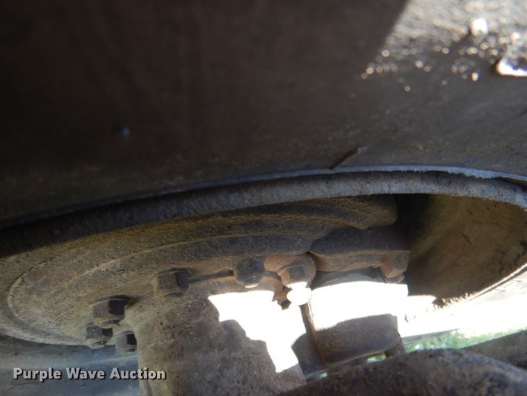 image for item FI9057 1991 Chevrolet Kodiak C6500  truck cab and chassis