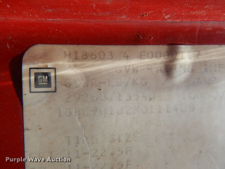 image for item FI9057 1991 Chevrolet Kodiak C6500  truck cab and chassis