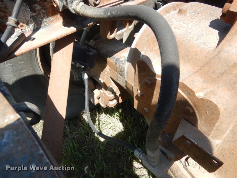 image for item FI9059 1984 Mack R686ST  semi truck