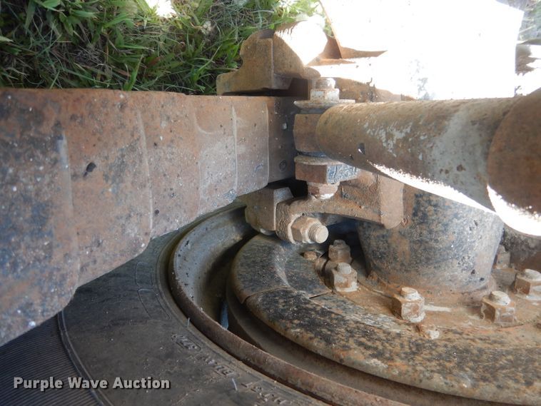 image for item FI9059 1984 Mack R686ST  semi truck