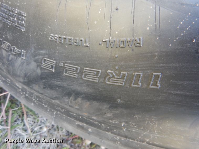 image for item FI9059 1984 Mack R686ST  semi truck