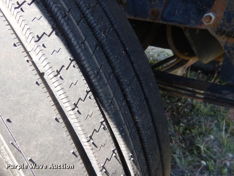 image for item FI9059 1984 Mack R686ST  semi truck