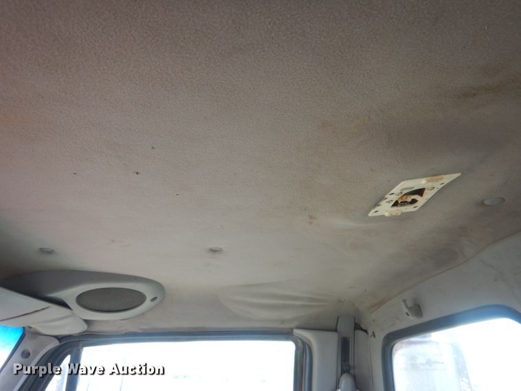 image for item FI9060 1997 Ford Louisville LT9513  semi truck