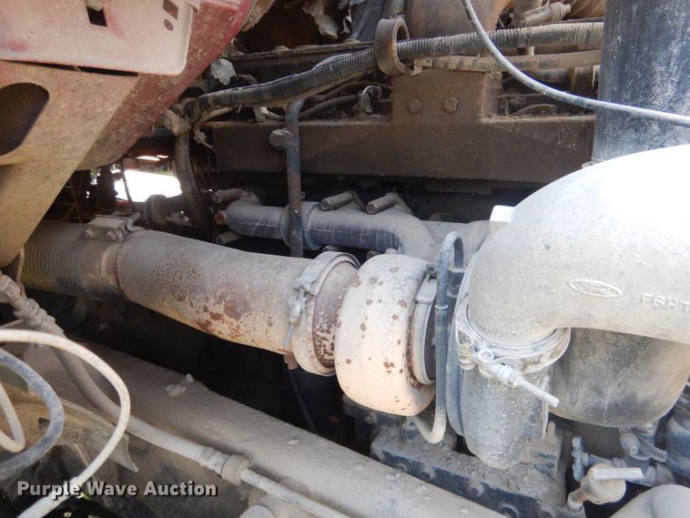 image for item FI9060 1997 Ford Louisville LT9513  semi truck