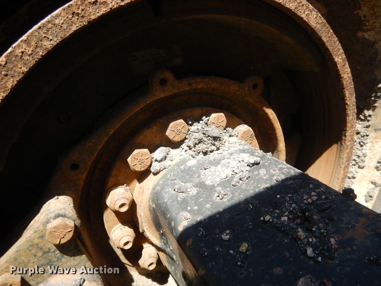 image for item FI9060 1997 Ford Louisville LT9513  semi truck