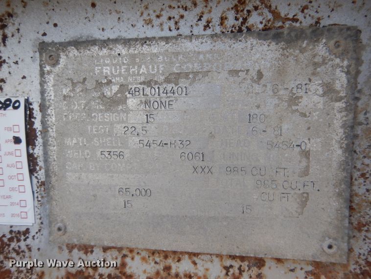 image for item FI9062 1981 Freuhauf HAB-F3-J-985  pneumatic dry bulk trailer