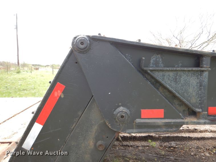 image for item HD9753 1977 Heavy Haul LDF500  lowboy equipment trailer