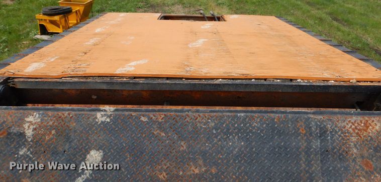 image for item HD9753 1977 Heavy Haul LDF500  lowboy equipment trailer