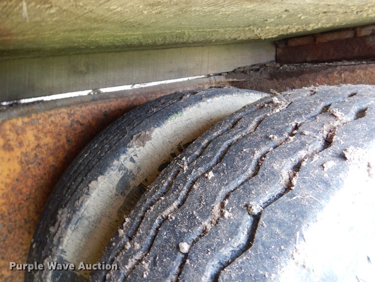 image for item HD9753 1977 Heavy Haul LDF500  lowboy equipment trailer