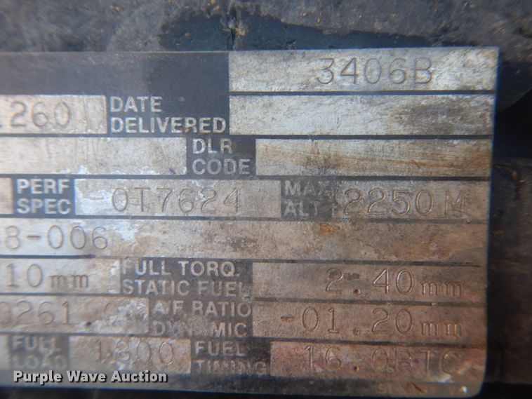 image for item HE9738 1989 Freightliner FLD120  semi truck