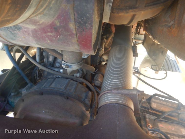 image for item HE9741 1980 Freightliner FLT-9664-T  semi truck