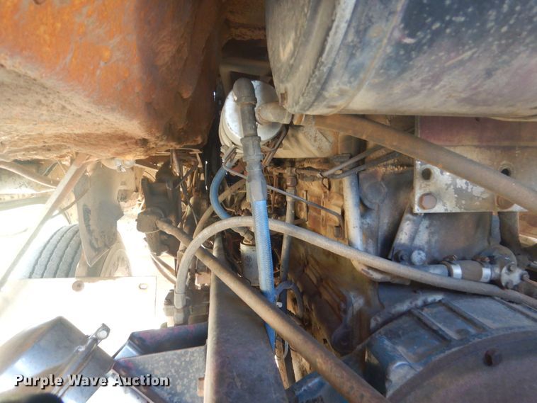 image for item HE9741 1980 Freightliner FLT-9664-T  semi truck