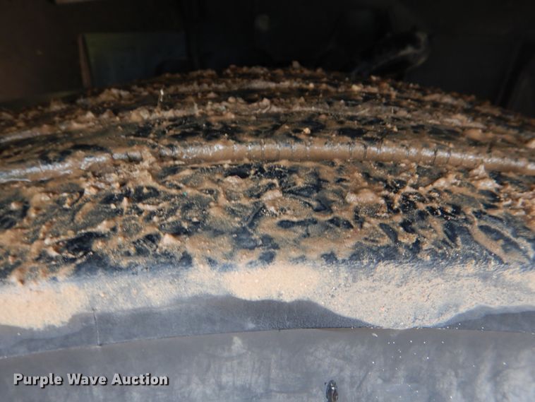 image for item HL9493 2014 Volvo VNL  semi truck