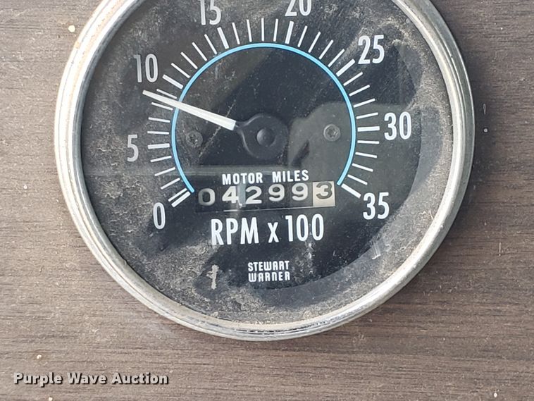 image for item HO9481 1980 Peterbilt 359  semi truck