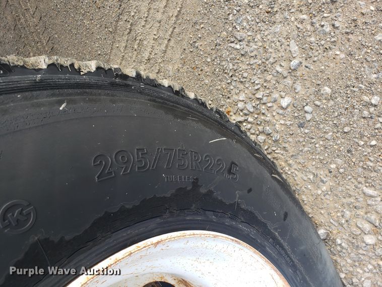 image for item HO9485 2002 Sterling L70  crane truck