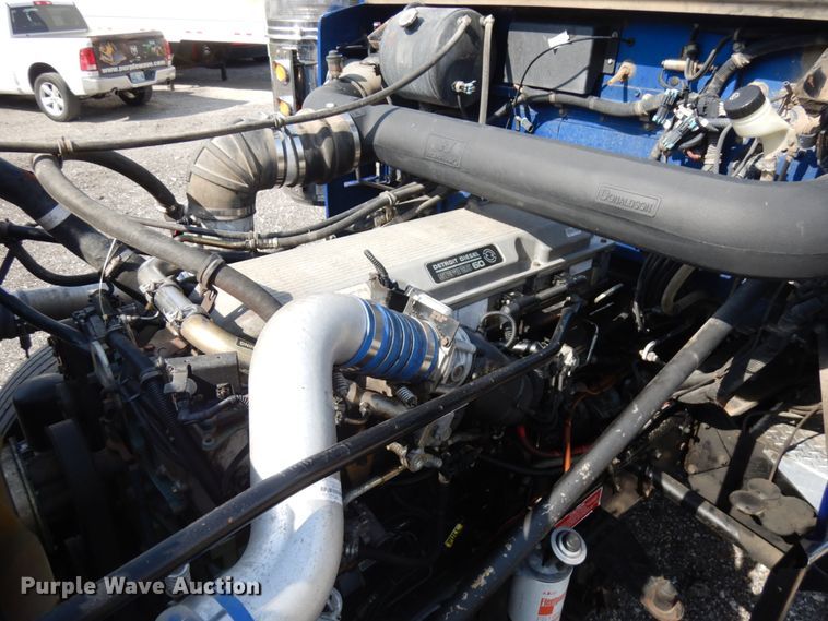 image for item HR9234 2009 Western Star 4900EX  semi truck