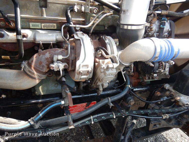 image for item HR9234 2009 Western Star 4900EX  semi truck