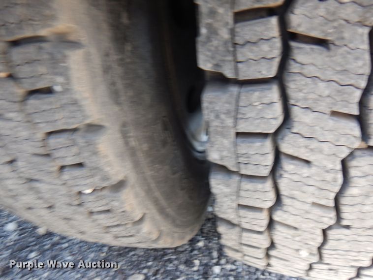 image for item HR9234 2009 Western Star 4900EX  semi truck