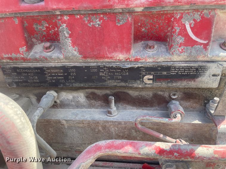 image for item IC9266 Cummins ISM  10.8L six cylinder diesel engine