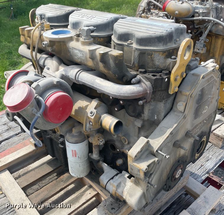 image for item IC9267 Caterpillar C12  12.0L six cylinder diesel engine