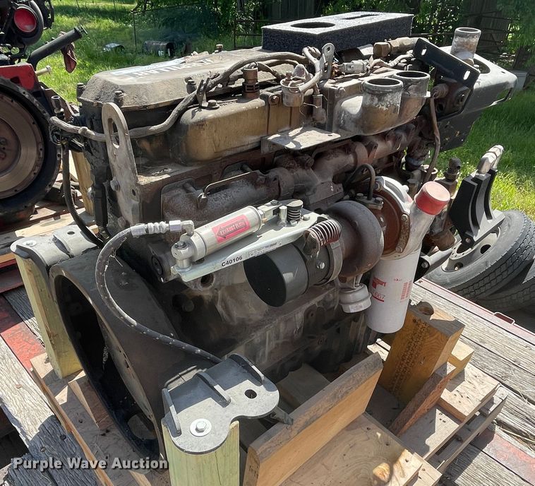 image for item IC9270 Caterpillar 3126  7.2L six cylinder diesel engine