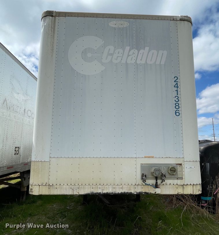 image for item II9402 2005 Strick dry van trailer