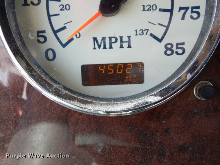 image for item IL9367 2008 International 9900i  semi truck