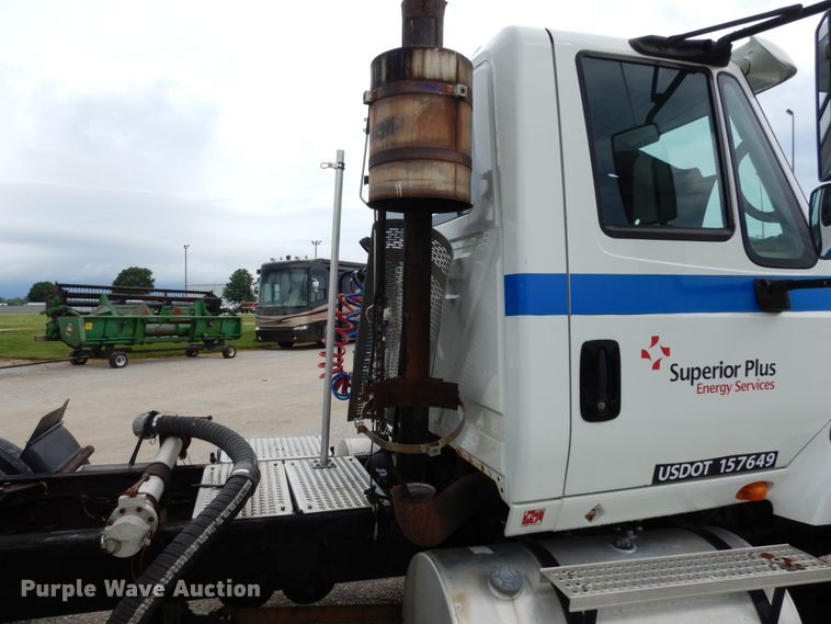 image for item IL9450 2010 International ProStar  semi truck