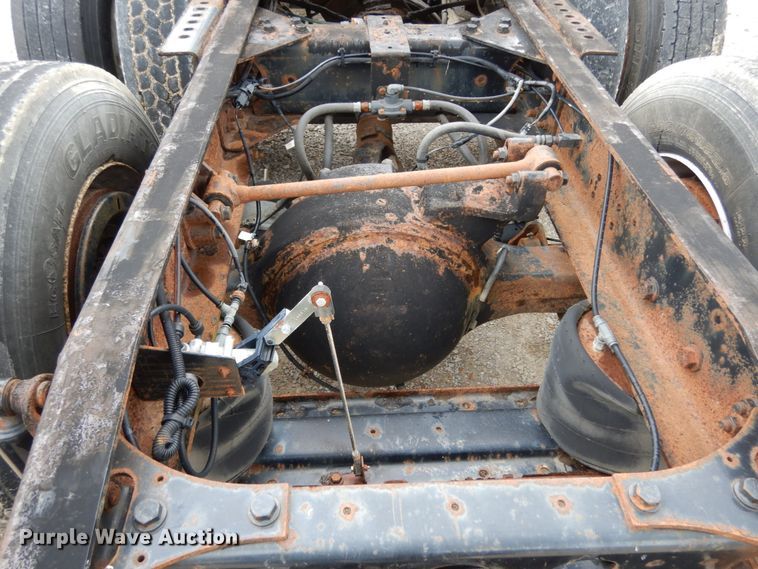 image for item IL9450 2010 International ProStar  semi truck