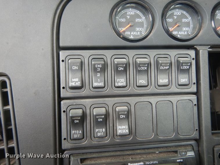 image for item IL9450 2010 International ProStar  semi truck