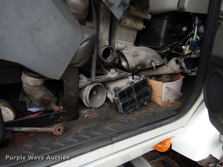 image for item IL9450 2010 International ProStar  semi truck