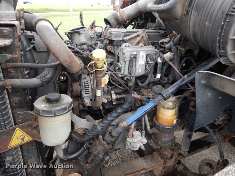 image for item IL9450 2010 International ProStar  semi truck