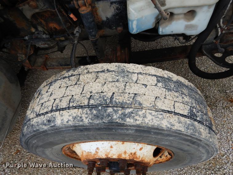 image for item IL9450 2010 International ProStar  semi truck