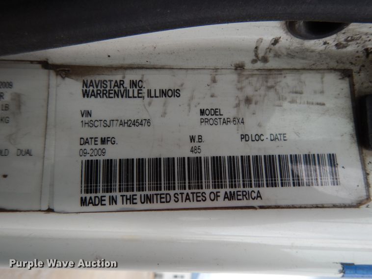 image for item IL9450 2010 International ProStar  semi truck