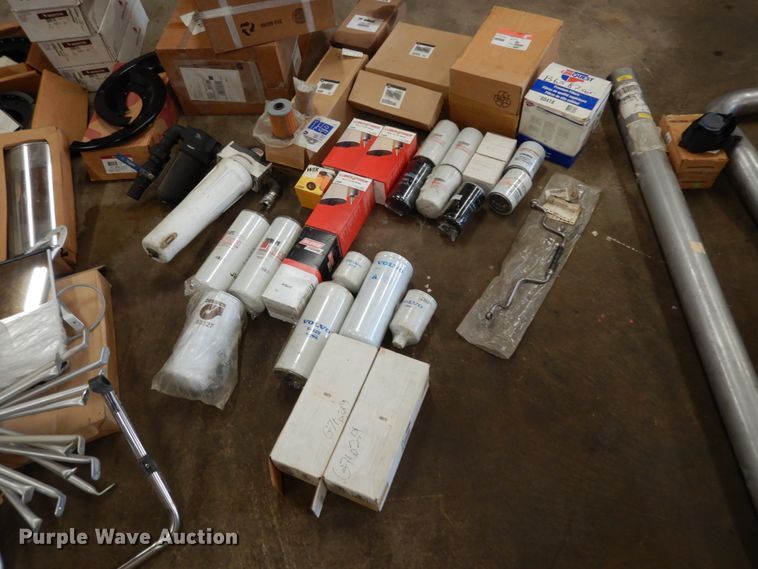 image for item IL9456 Truck parts