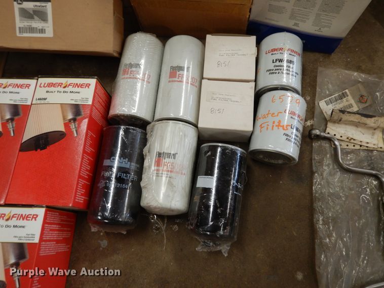 image for item IL9456 Truck parts