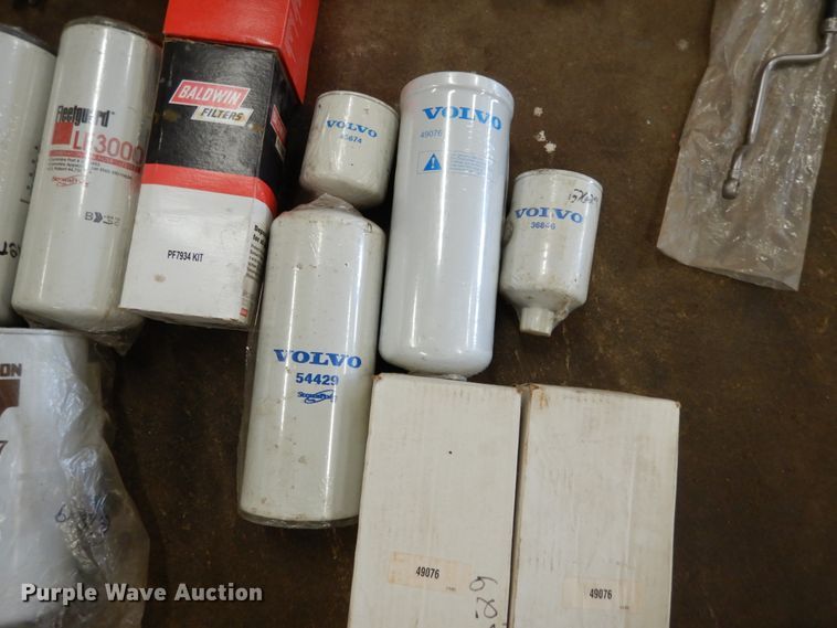 image for item IL9456 Truck parts