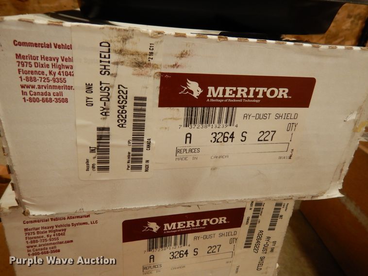 image for item IL9456 Truck parts