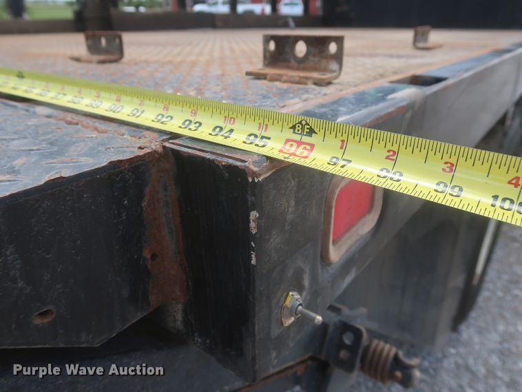 image for item IO9107 2008 Ford F650 Super Duty XL  flatbed truck