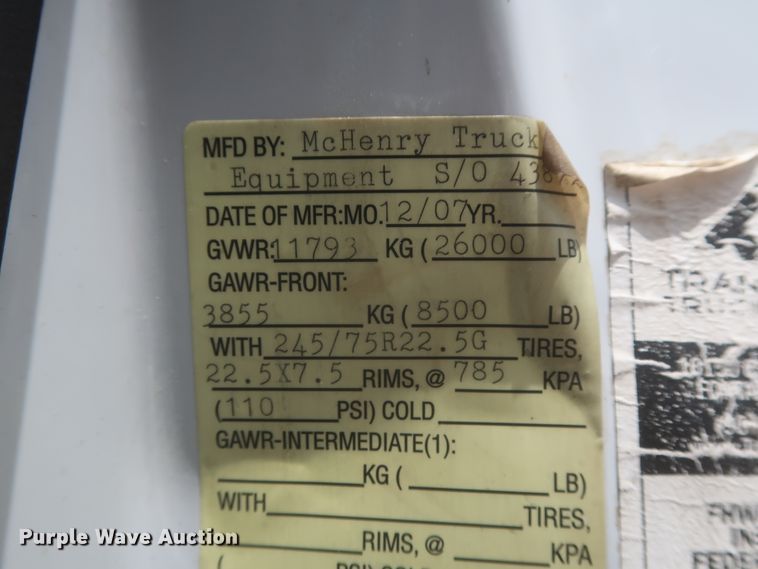 image for item IO9107 2008 Ford F650 Super Duty XL  flatbed truck