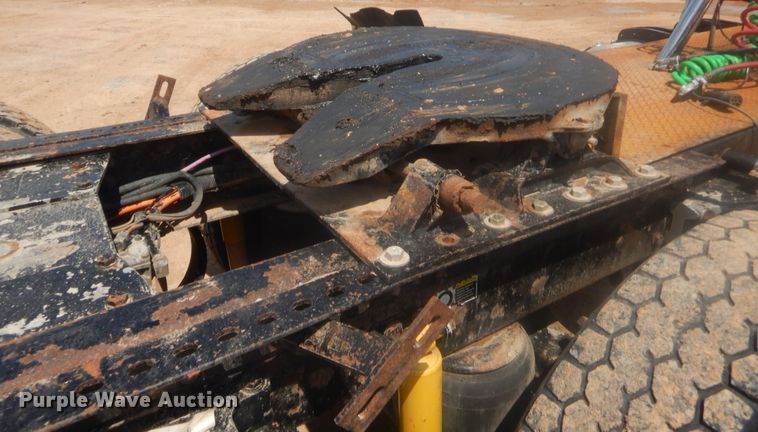 image for item IP9900 2007 Peterbilt 378  semi truck