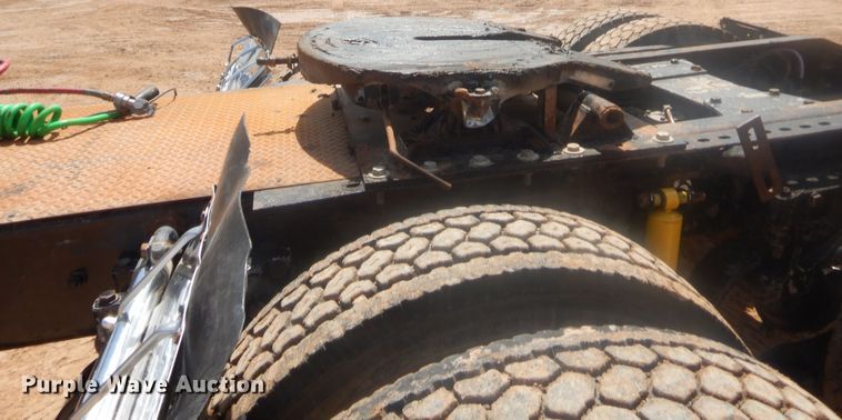 image for item IP9900 2007 Peterbilt 378  semi truck