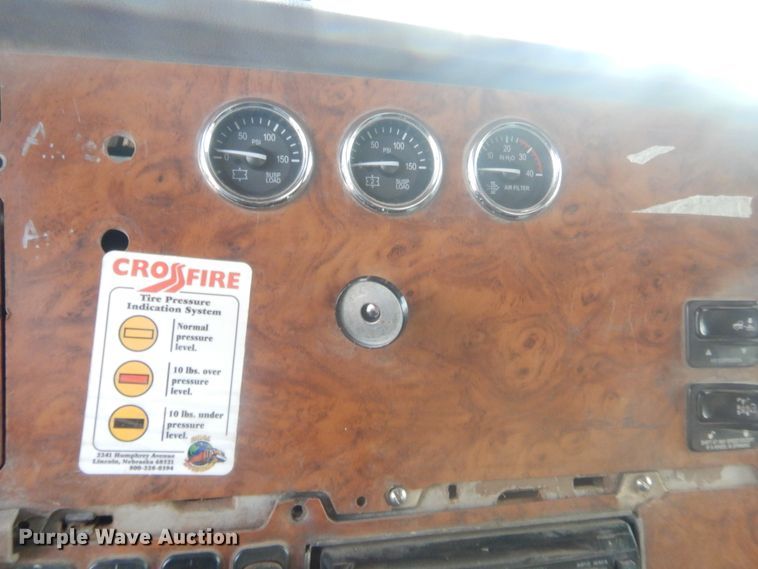 image for item IP9900 2007 Peterbilt 378  semi truck