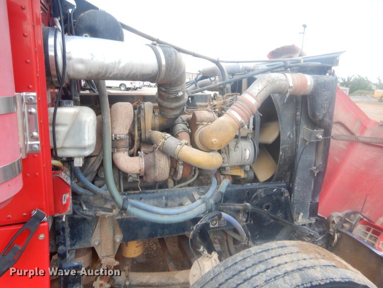 image for item IP9900 2007 Peterbilt 378  semi truck