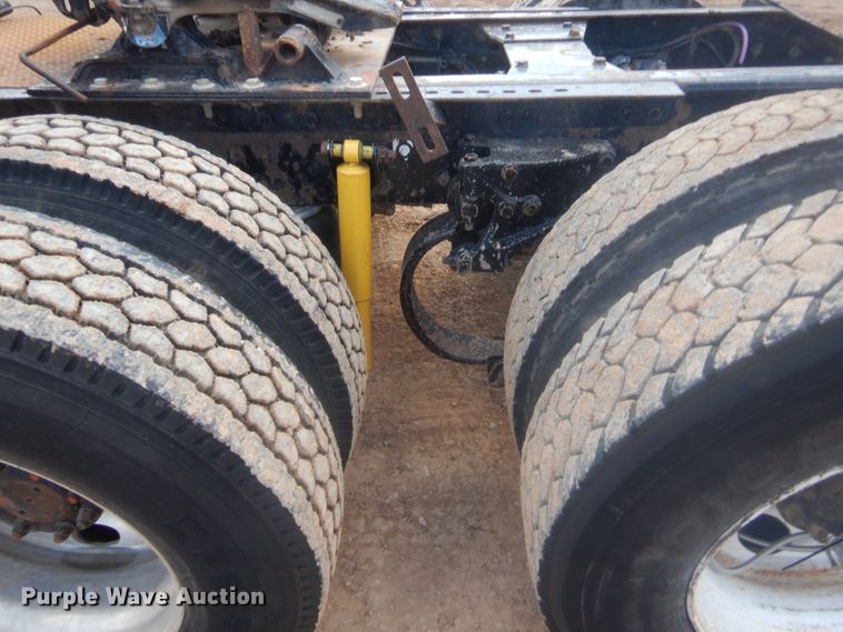 image for item IP9900 2007 Peterbilt 378  semi truck